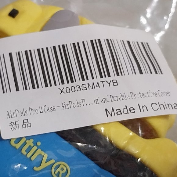 Minion Airpod Case 2nd Generation NEW #P10 - Picture 9 of 10